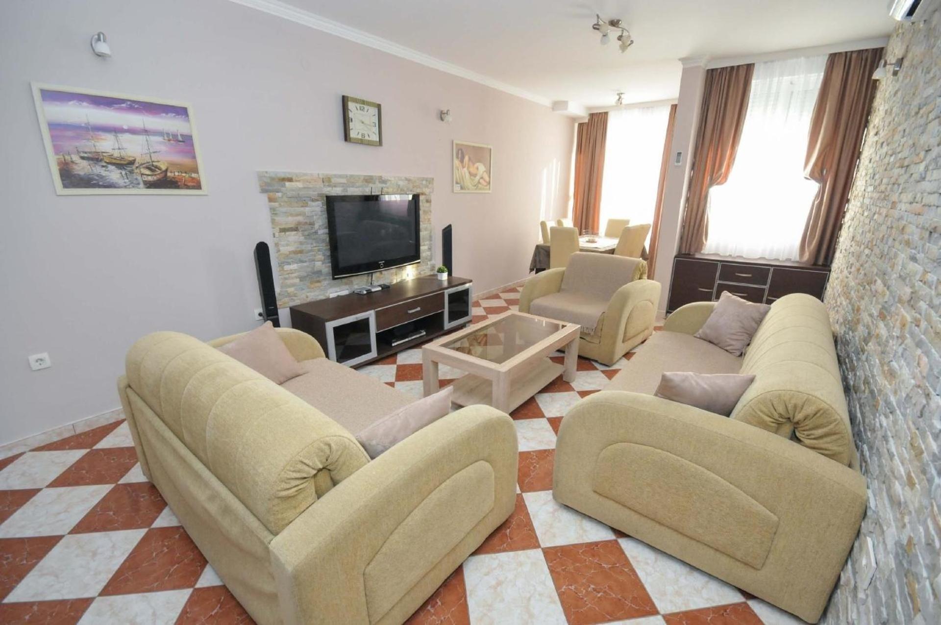 Ferienwohnung Fuer 4 Personen Ca 55 M In Budva, Adriakueste Montenegro Kueste Um บุดวา ภายนอก รูปภาพ