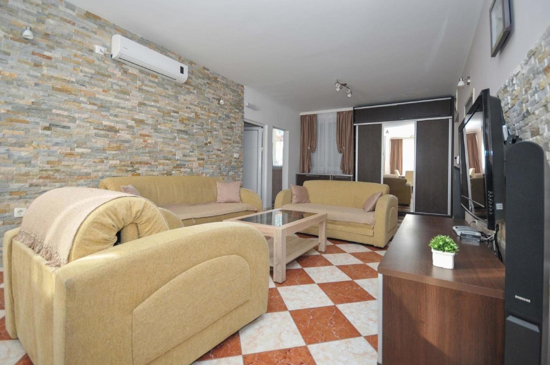 Ferienwohnung Fuer 4 Personen Ca 55 M In Budva, Adriakueste Montenegro Kueste Um บุดวา ภายนอก รูปภาพ